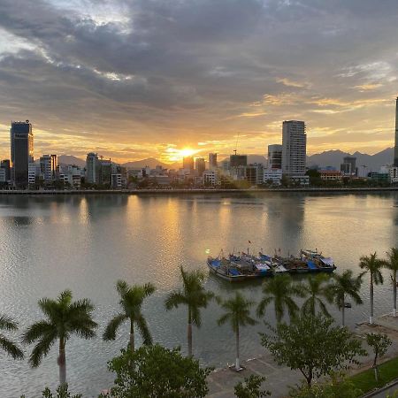 Areca Riverside Da Nang Bagian luar foto
