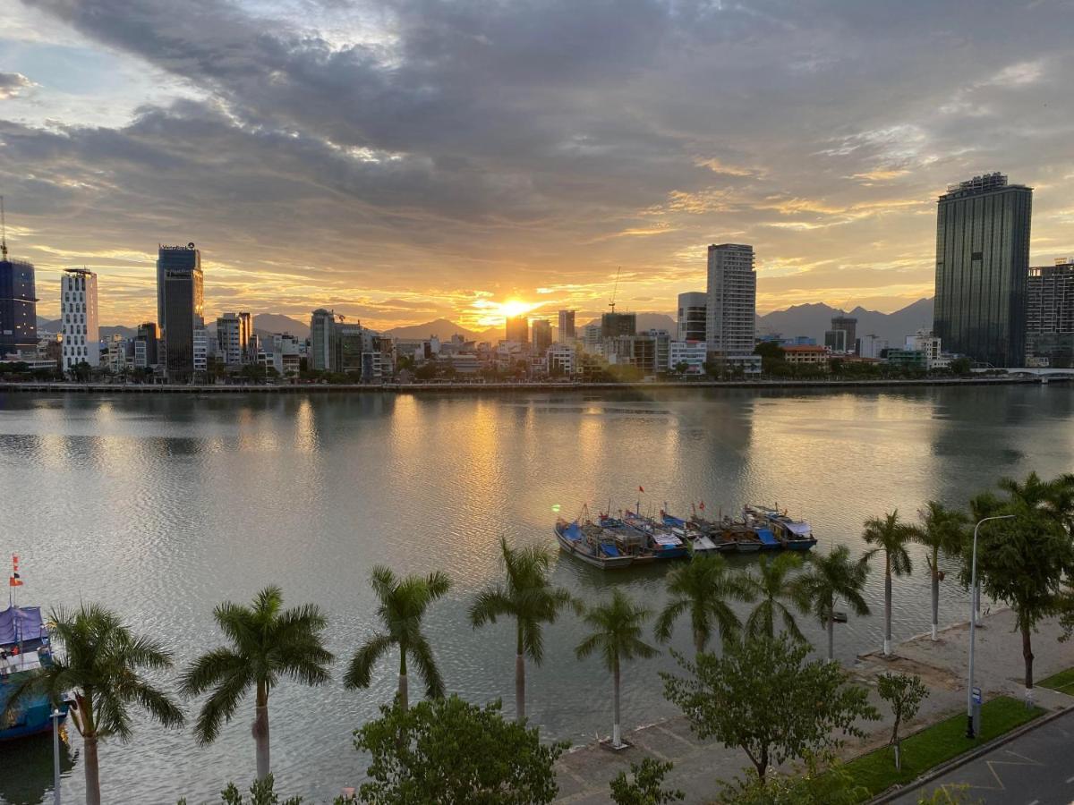 Areca Riverside Da Nang Bagian luar foto